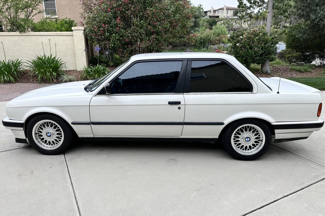 1989 BMW E30 3 Series - Image 17 of 31