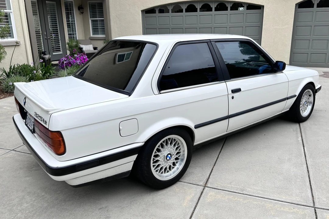 1989 BMW E30 3 Series - Image 13 of 31