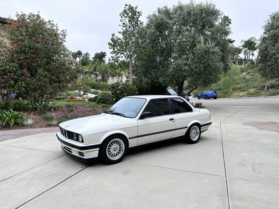 1989 BMW E30 3 Series - Image 3 of 31