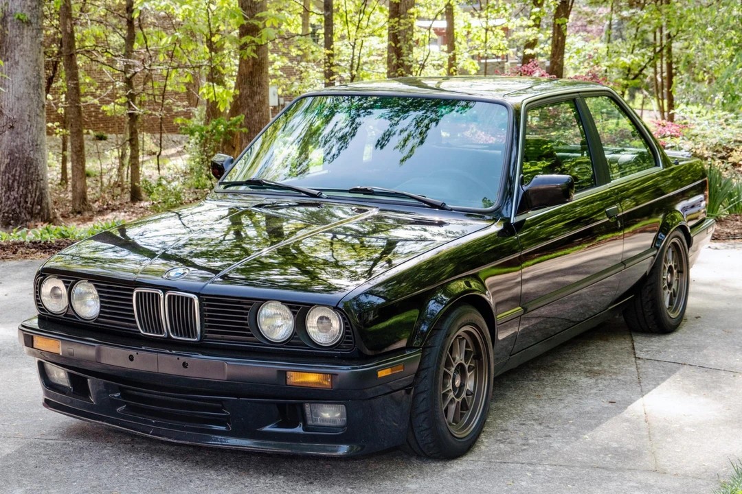 1989 BMW E30 3 Series - Image 3 of 31