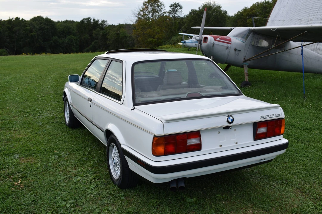 1989 BMW E30 3 Series - Image 17 of 31