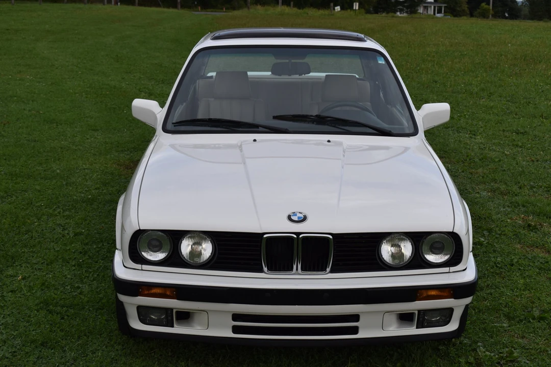 1989 BMW E30 3 Series - Image 10 of 31