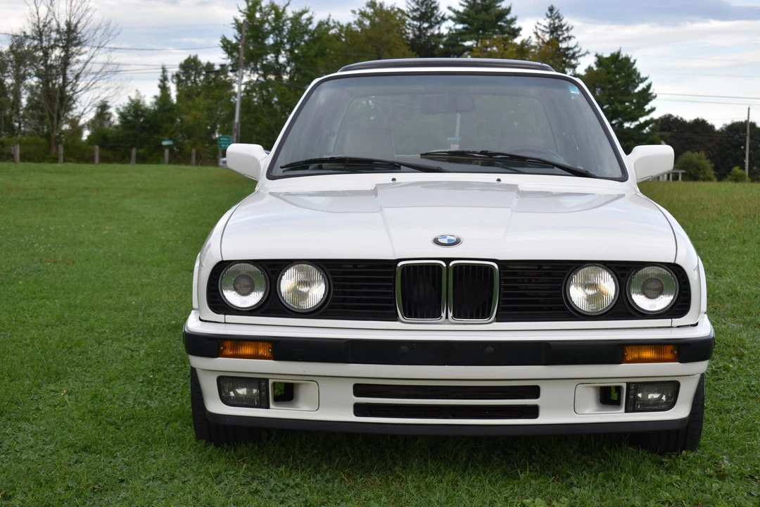1989 BMW E30 3 Series - Image 8 of 31