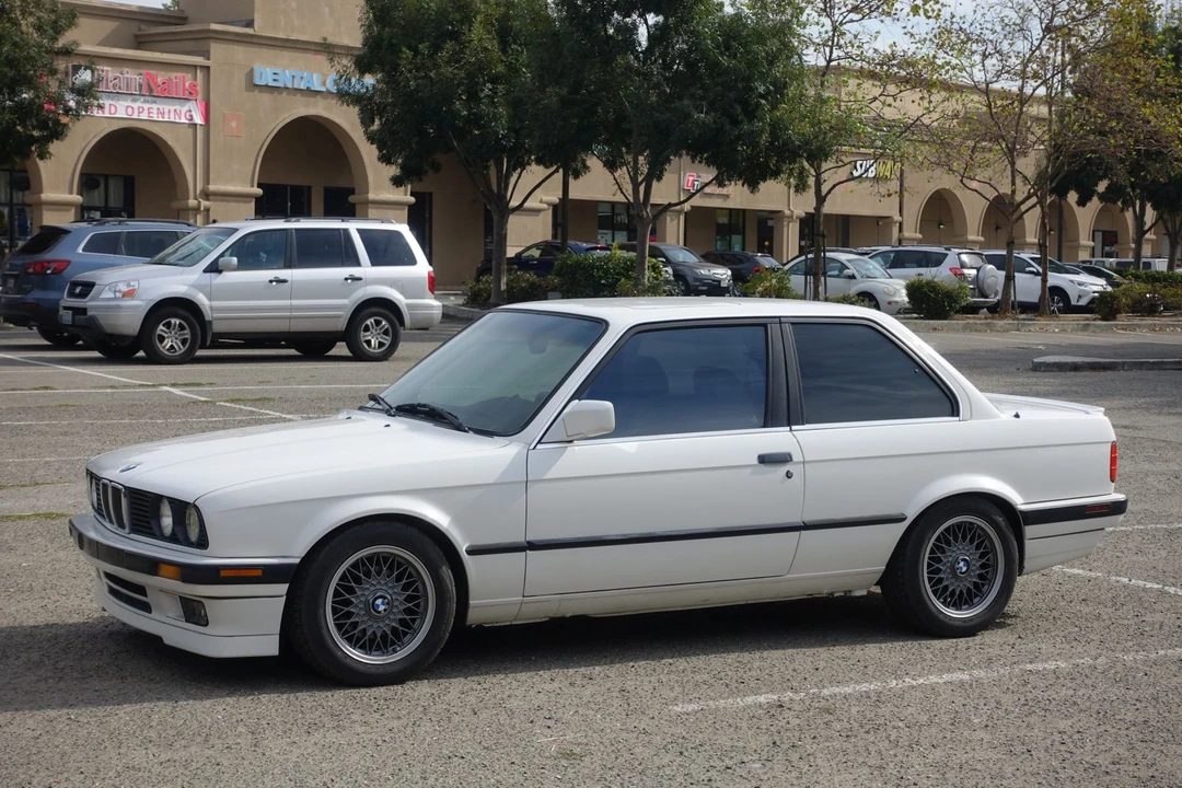 1989 BMW E30 3 Series - Image 17 of 31