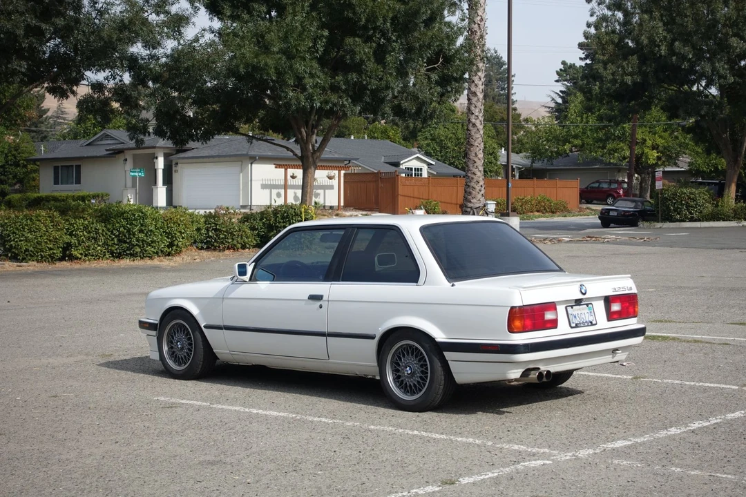 1989 BMW E30 3 Series - Image 19 of 31