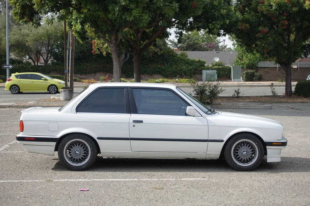 1989 BMW E30 3 Series - Image 23 of 31