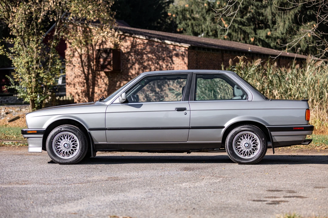 1989 BMW E30 3 Series - Image 6 of 31