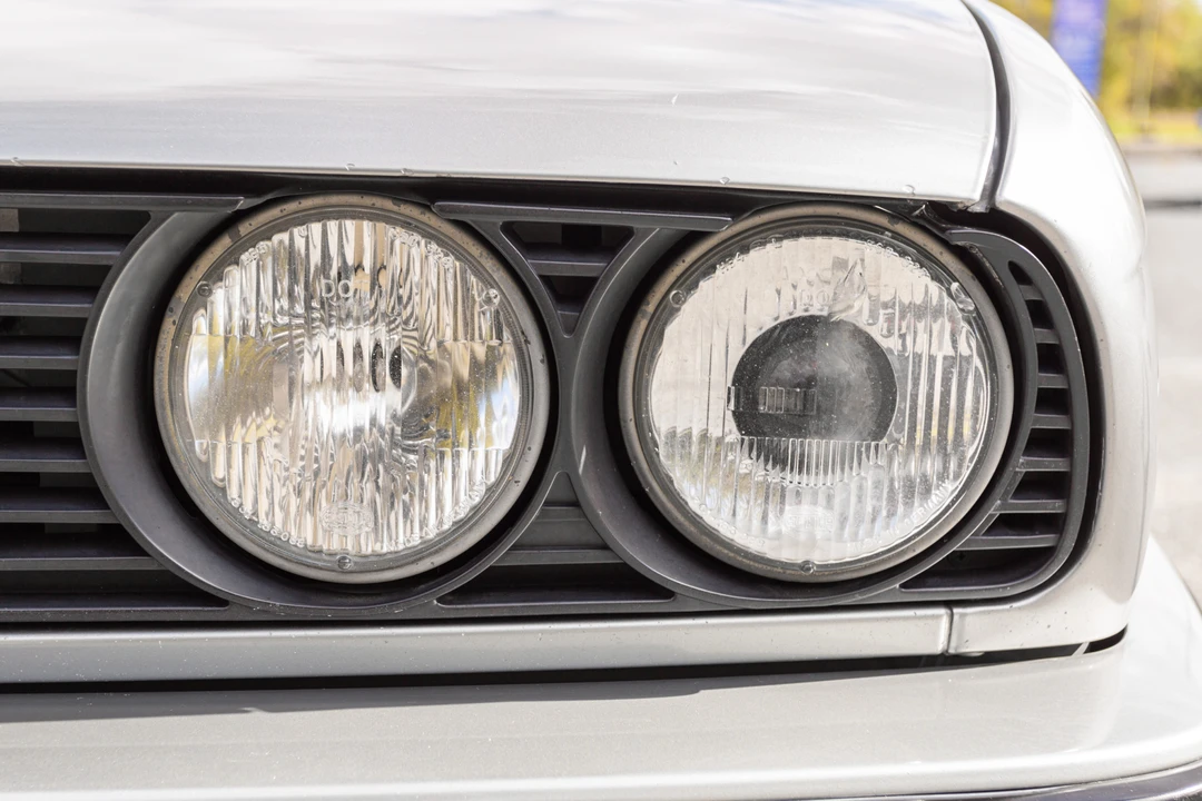 1989 BMW E30 3 Series - Image 15 of 31