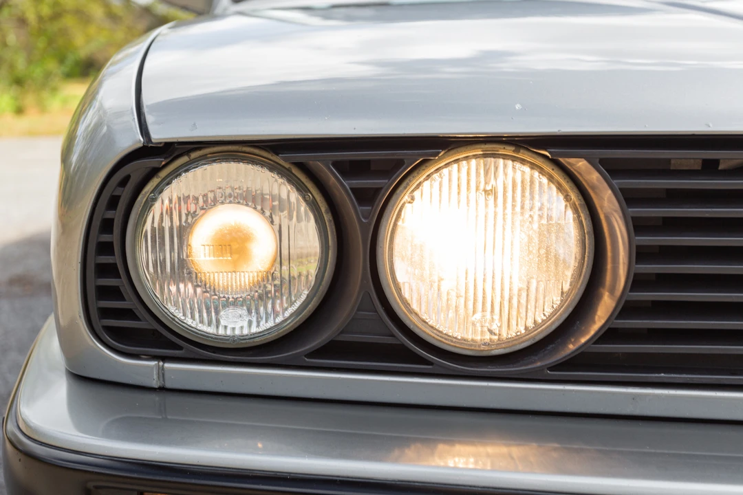 1989 BMW E30 3 Series - Image 14 of 31