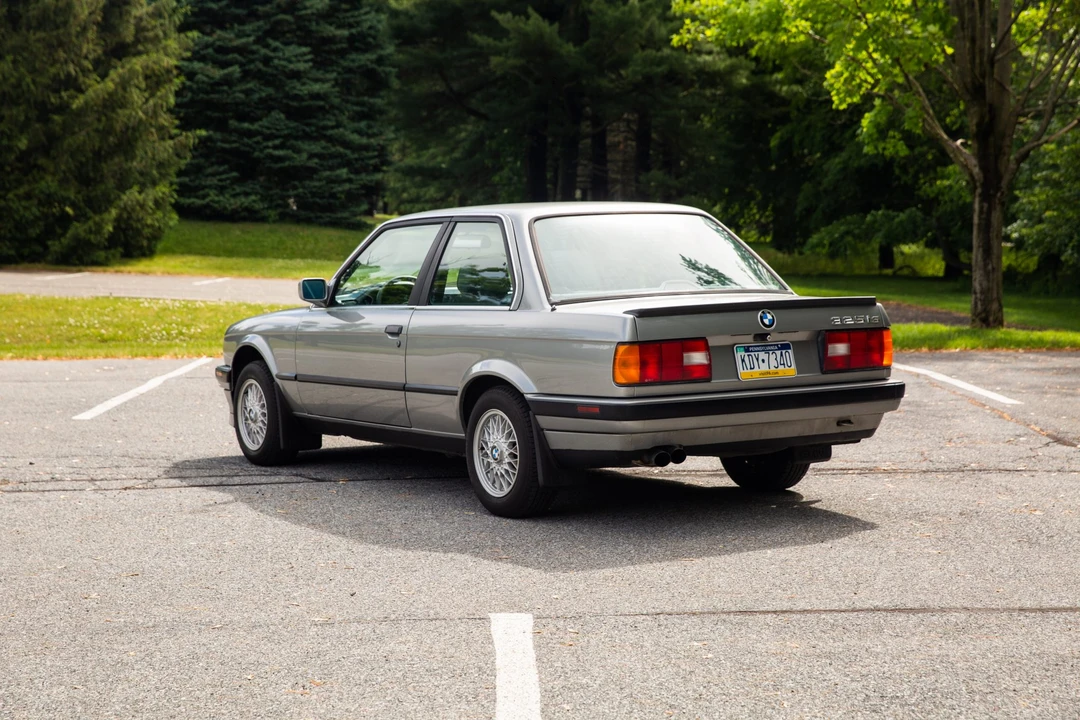 1989 BMW E30 3 Series - Image 8 of 31