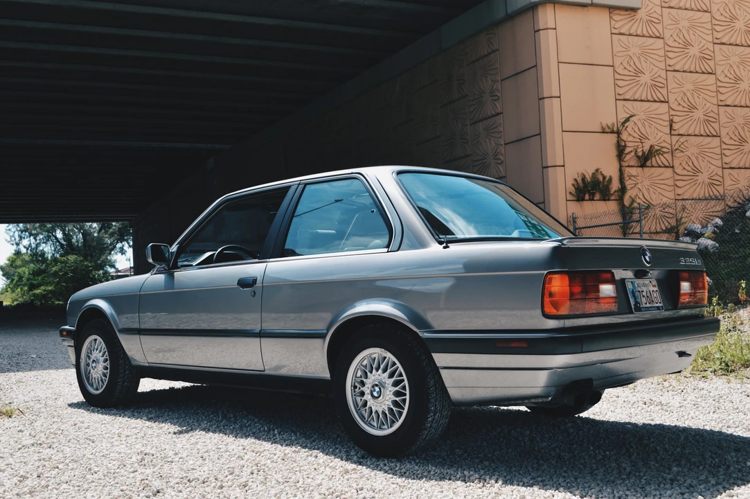 1989 BMW E30 3 Series - Image 14 of 31