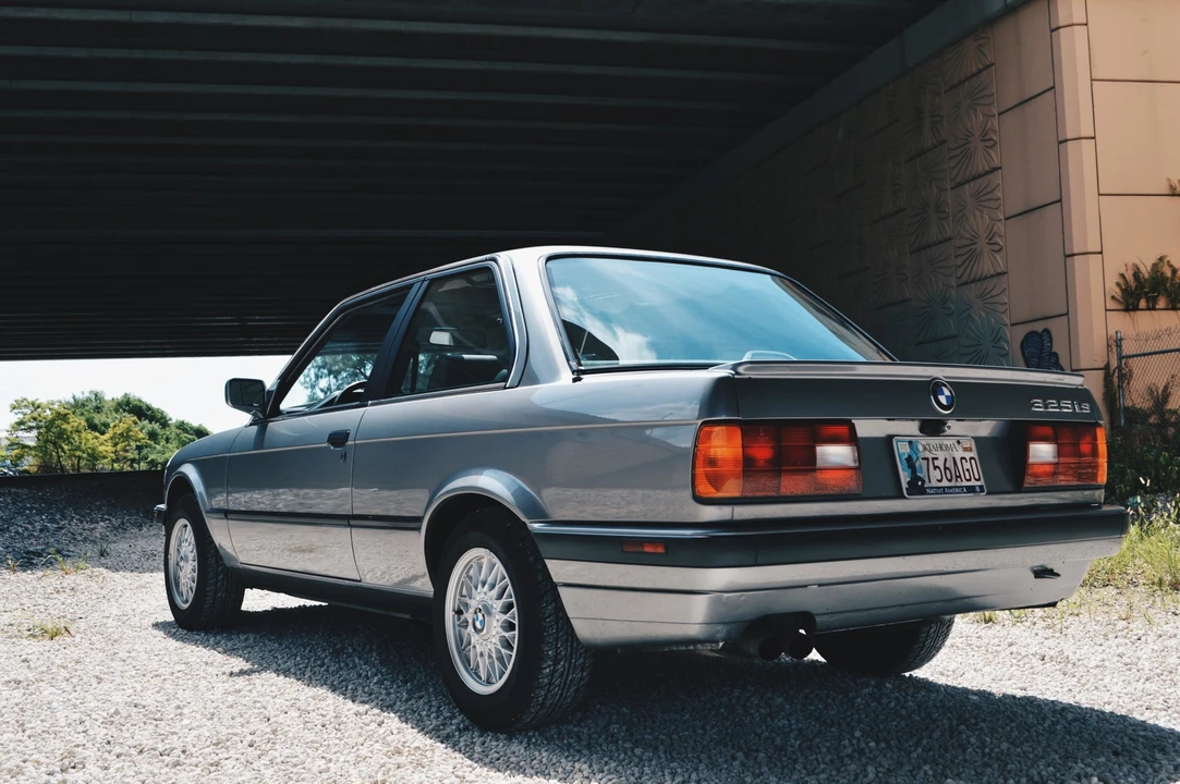 1989 BMW E30 3 Series - Image 15 of 31