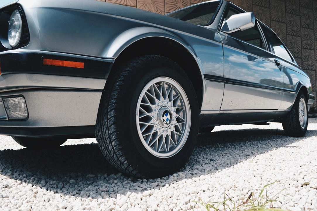 1989 BMW E30 3 Series - Image 24 of 31