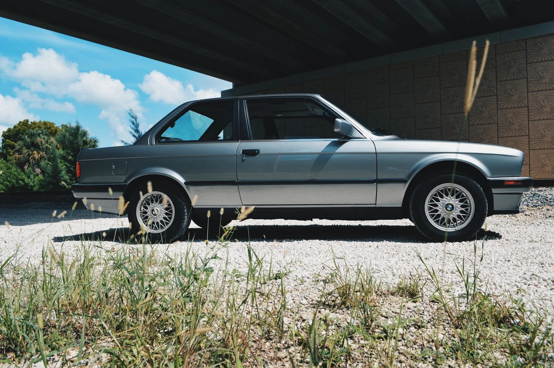1989 BMW E30 3 Series - Image 20 of 31