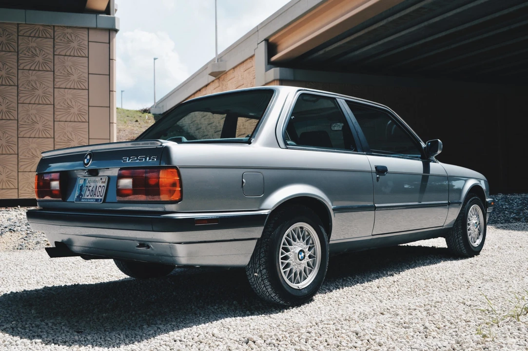 1989 BMW E30 3 Series - Image 18 of 31