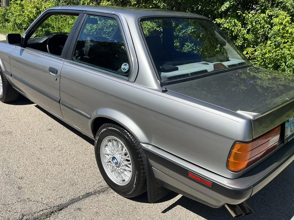 1989 BMW E30 3 Series - Image 27 of 31