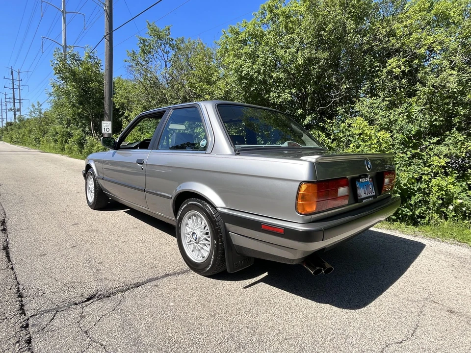 1989 BMW E30 3 Series - Image 9 of 31
