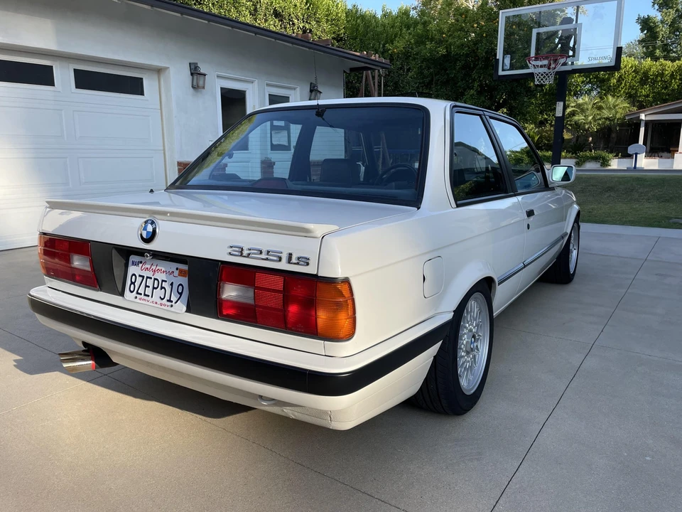 1989 BMW E30 3 Series - Image 8 of 31