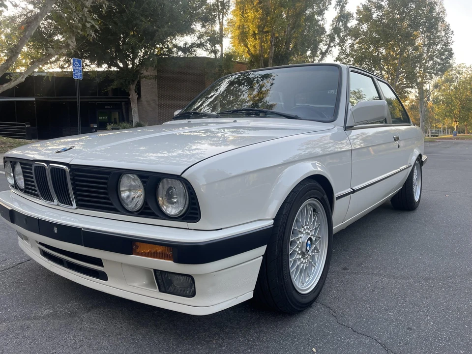 1989 BMW E30 3 Series - Image 16 of 31
