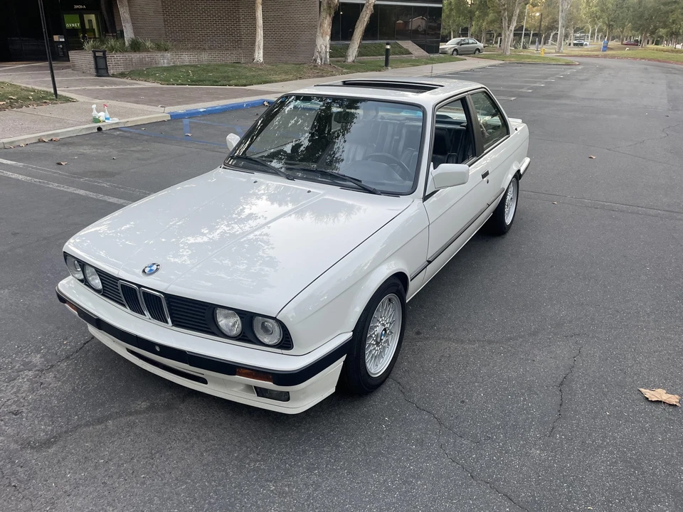 1989 BMW E30 3 Series - Image 15 of 31