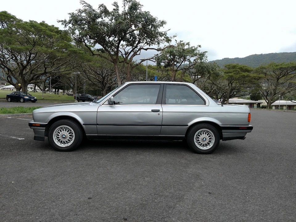 1989 BMW E30 3 Series - Image 22 of 31