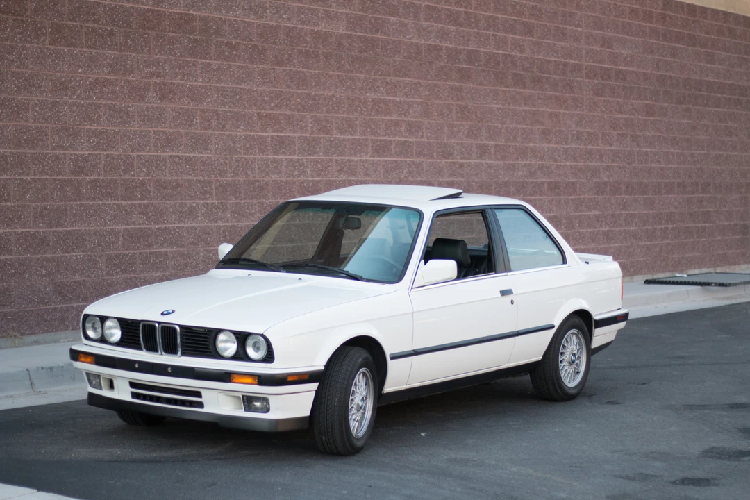 1989 BMW E30 3 Series - Image 7 of 31
