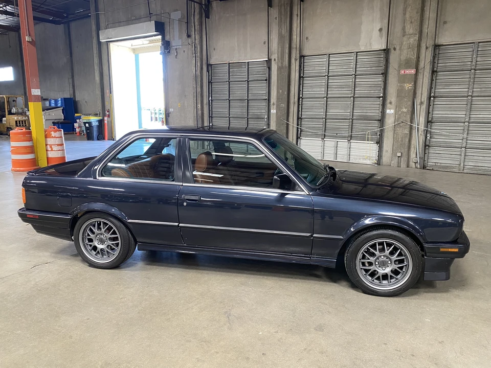 1989 BMW E30 3 Series - Image 8 of 31