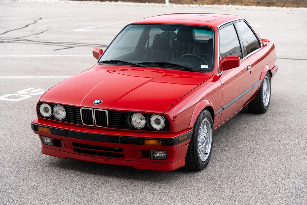 1989 BMW E30 3 Series - Image 2 of 31