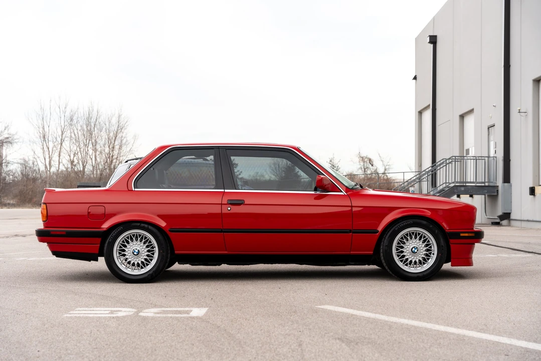 1989 BMW E30 3 Series - Image 25 of 31