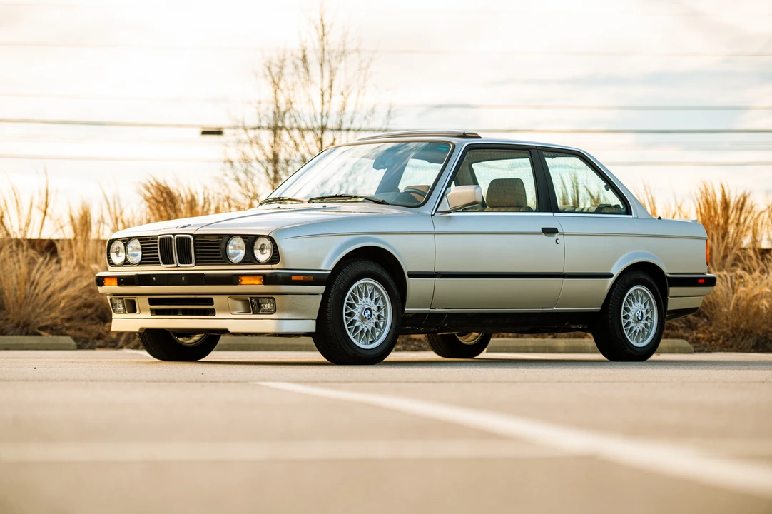 1989 BMW E30 3 Series - Image 3 of 31