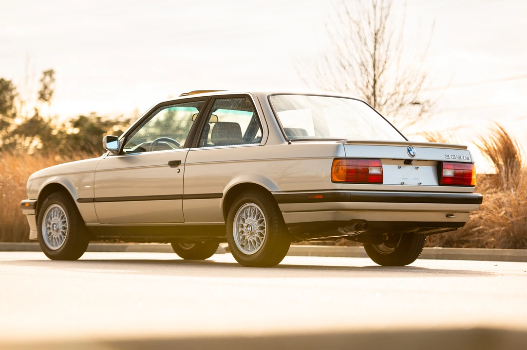 1989 BMW E30 3 Series - Image 11 of 31