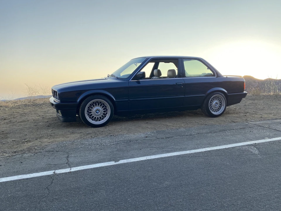 1989 BMW E30 3 Series - Image 9 of 31