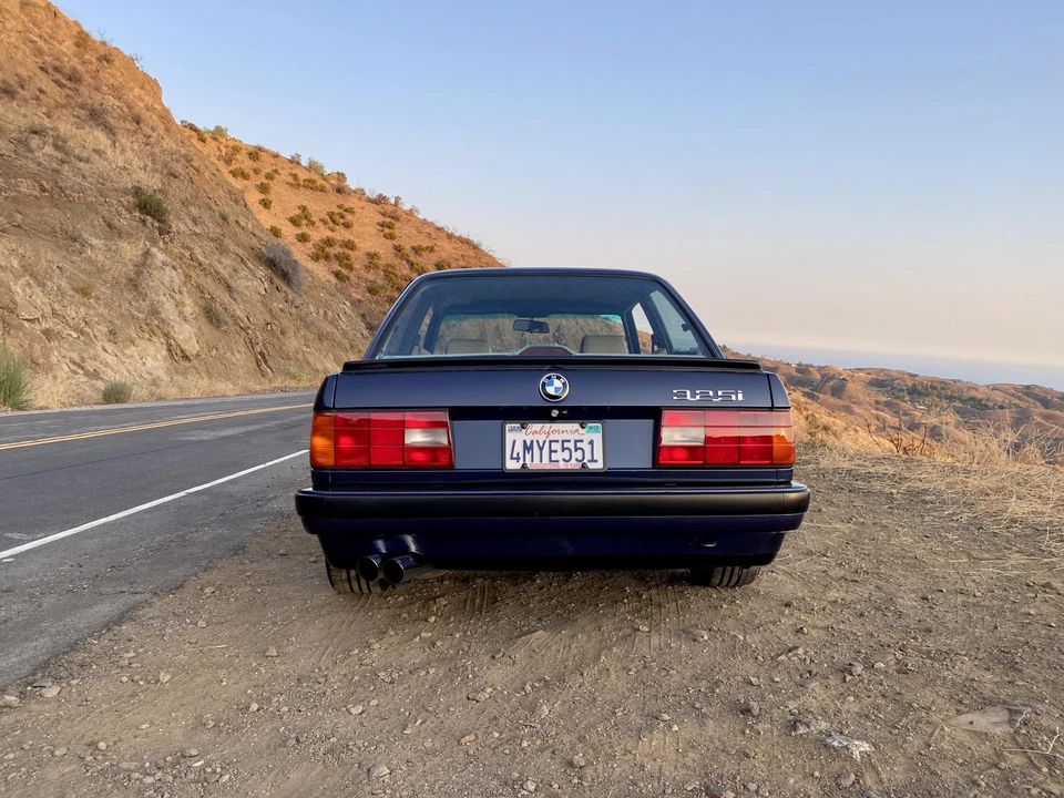 1989 BMW E30 3 Series - Image 25 of 31
