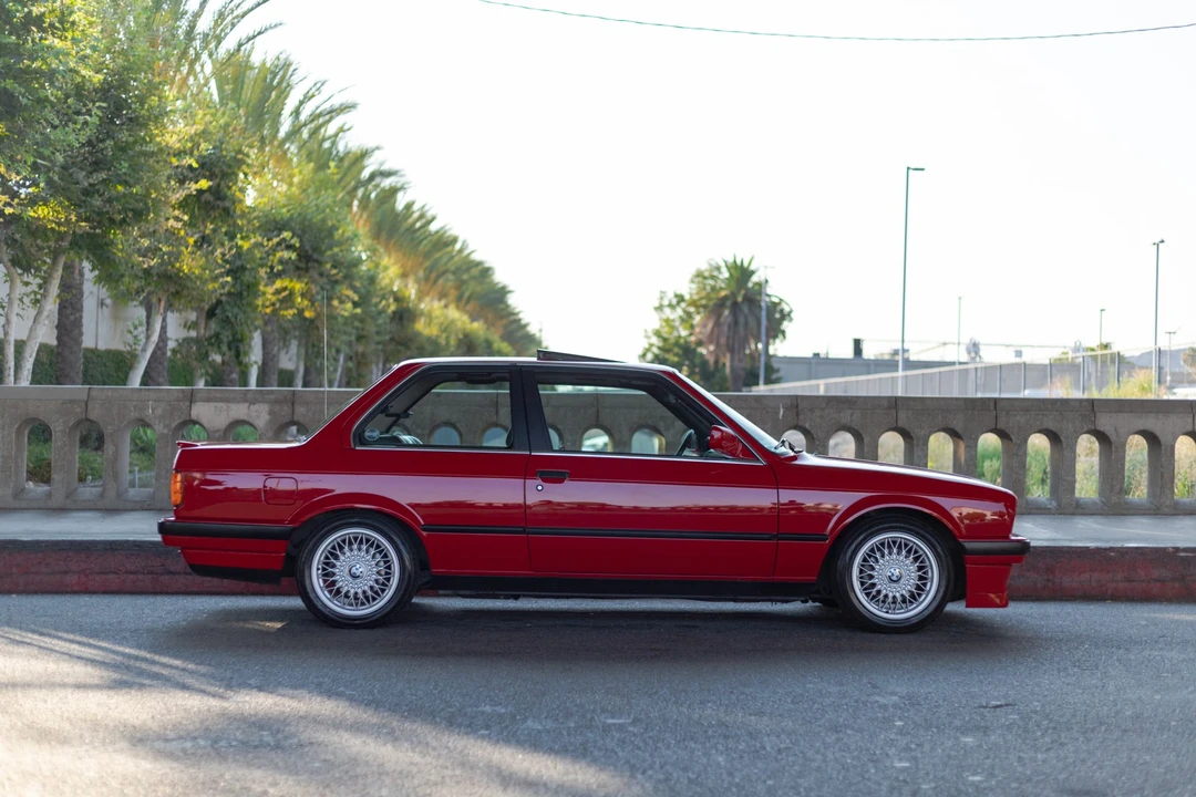 1989 BMW E30 3 Series - Image 18 of 31