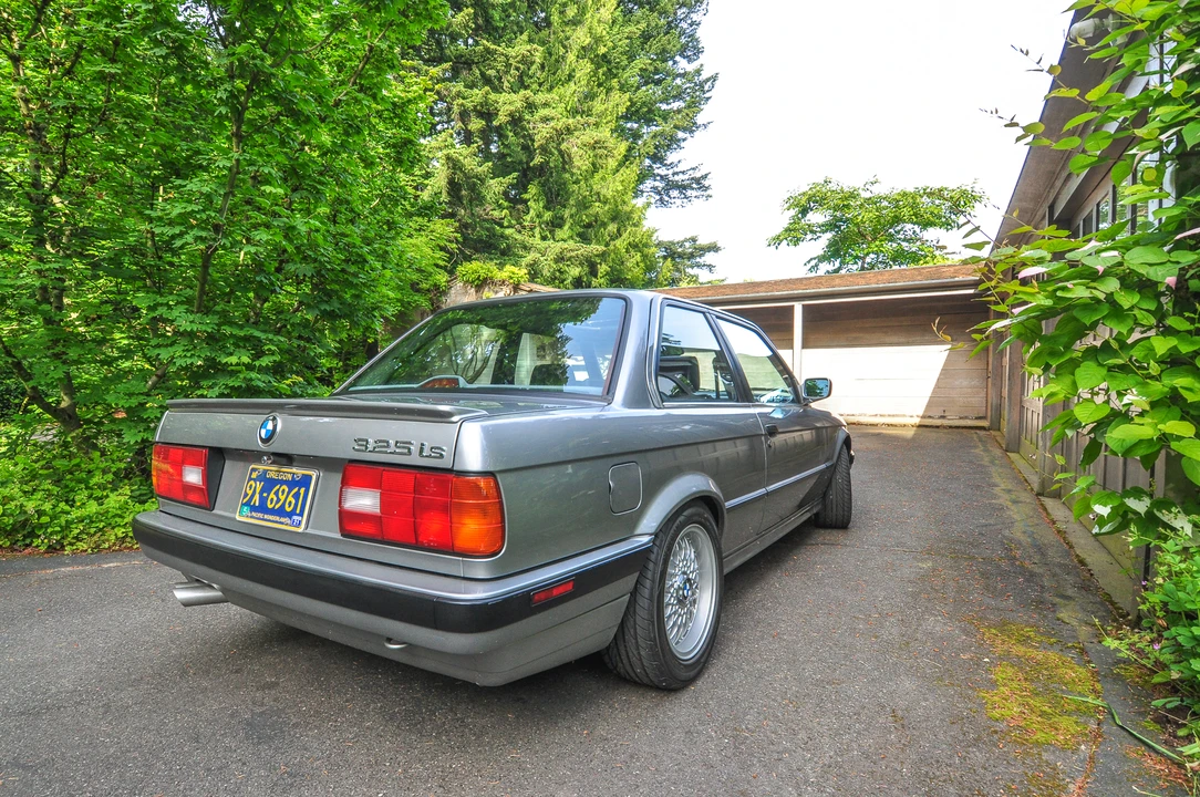 1989 BMW E30 3 Series - Image 11 of 31