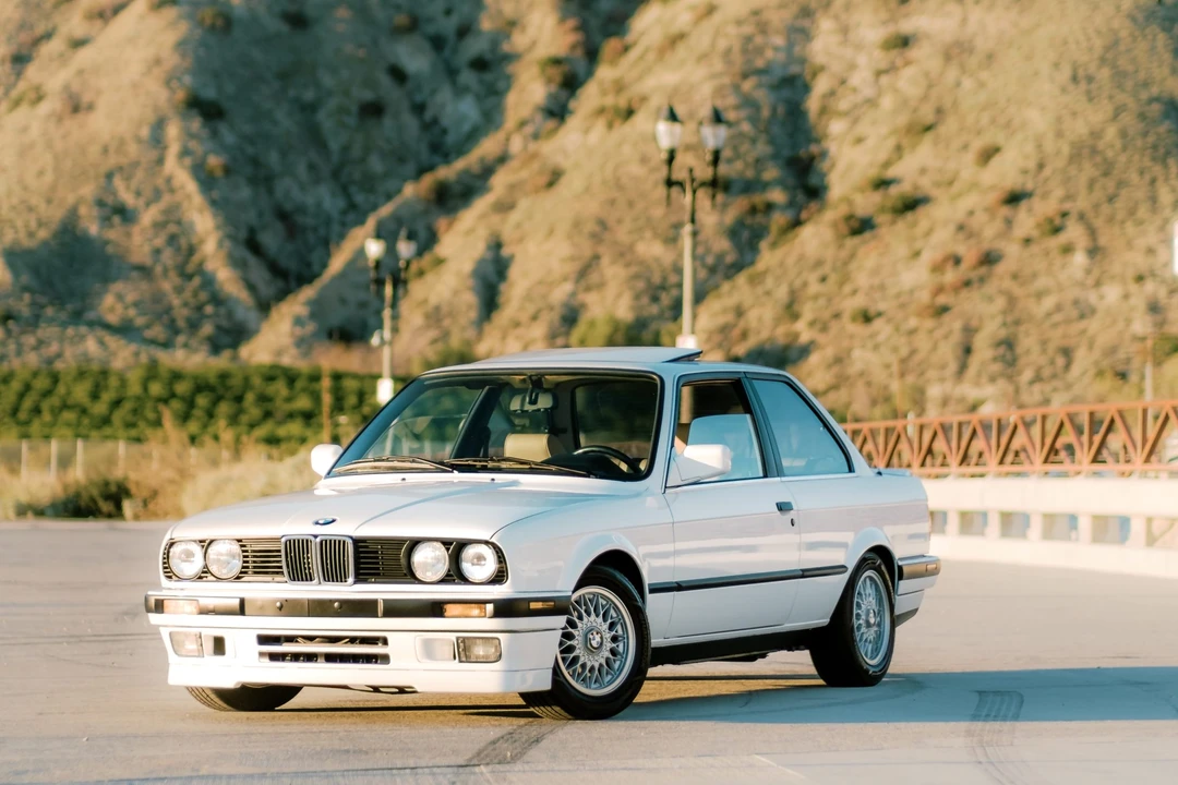 1989 BMW E30 3 Series - Image 3 of 31