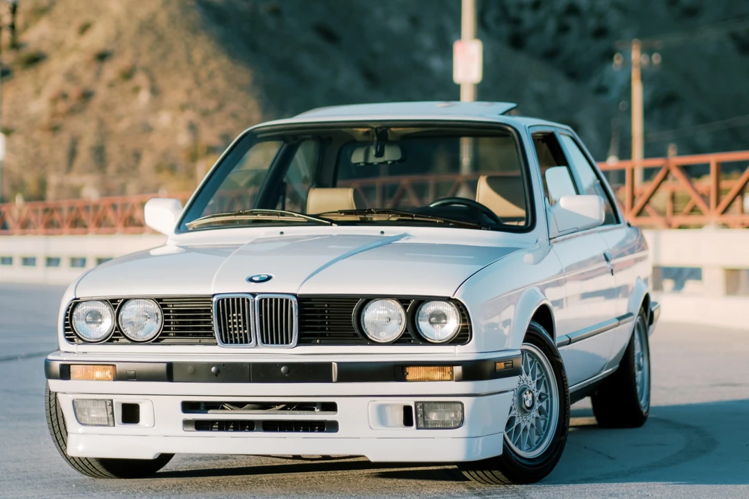 1989 BMW E30 3 Series - Image 4 of 31
