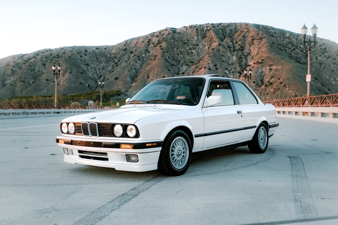 1989 BMW E30 3 Series - Image 7 of 31