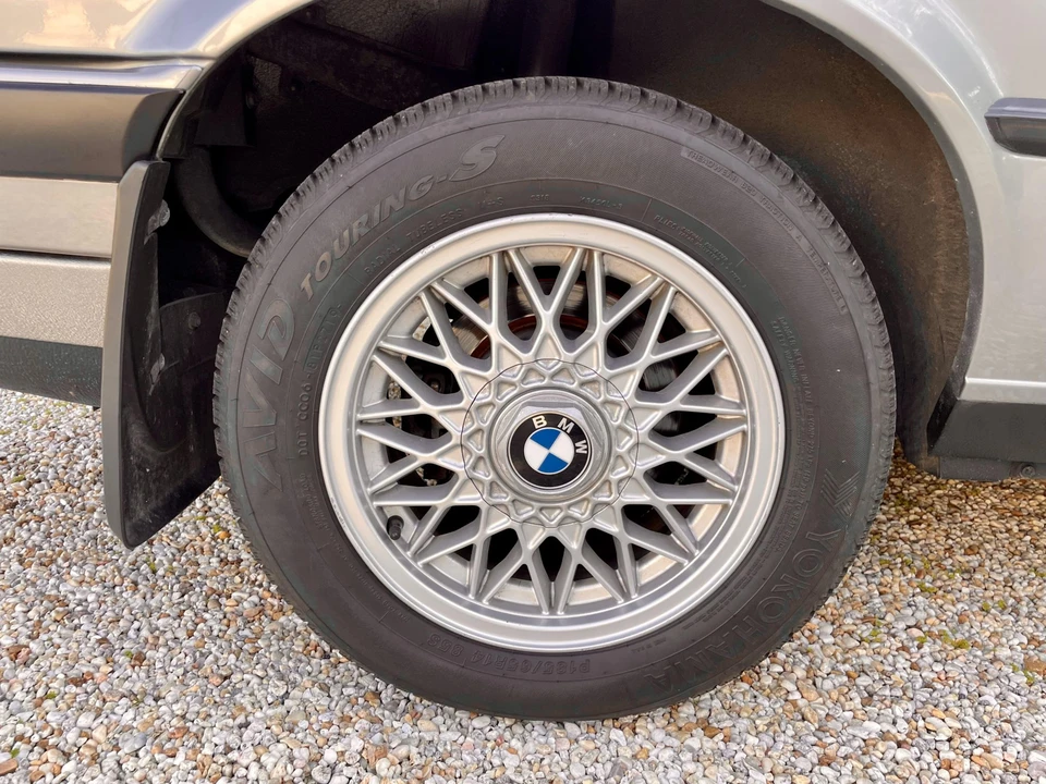 1989 BMW E30 3 Series - Image 27 of 31