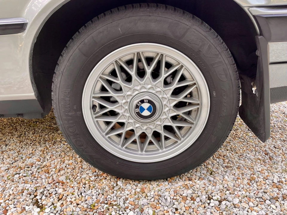 1989 BMW E30 3 Series - Image 28 of 31