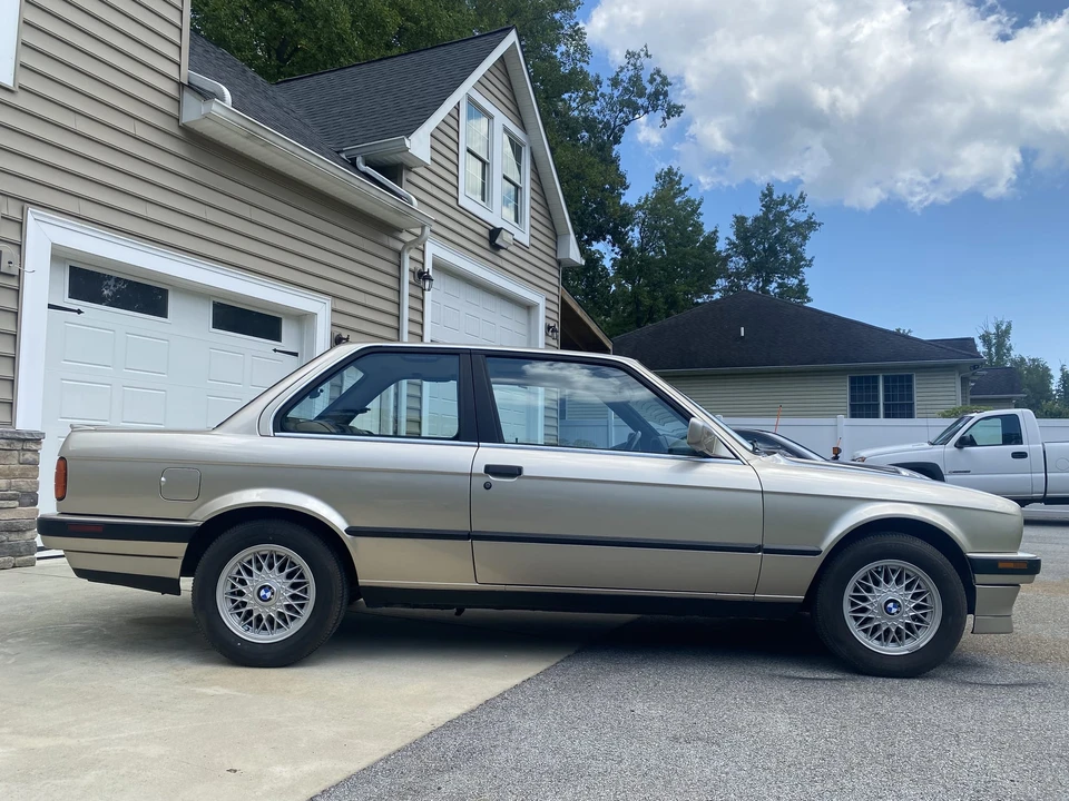 1989 BMW E30 3 Series - Image 19 of 31
