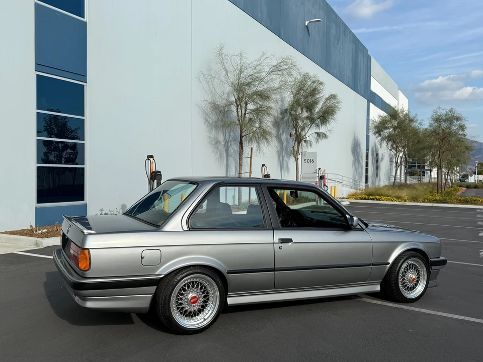 1989 BMW E30 3 Series - Image 19 of 31