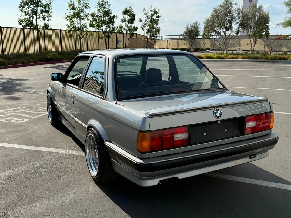 1989 BMW E30 3 Series - Image 13 of 31