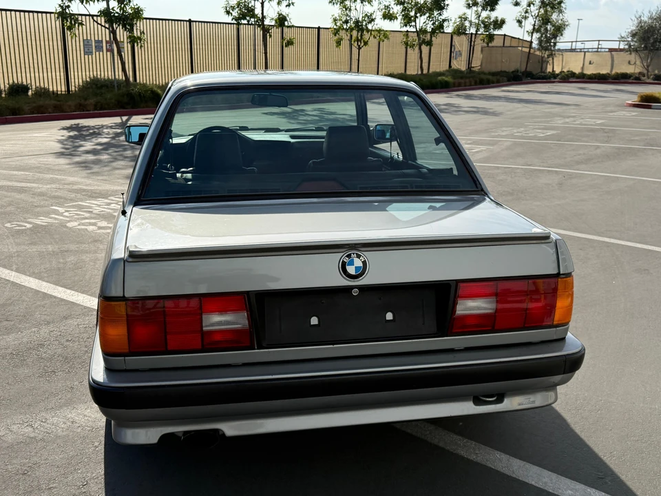 1989 BMW E30 3 Series - Image 14 of 31