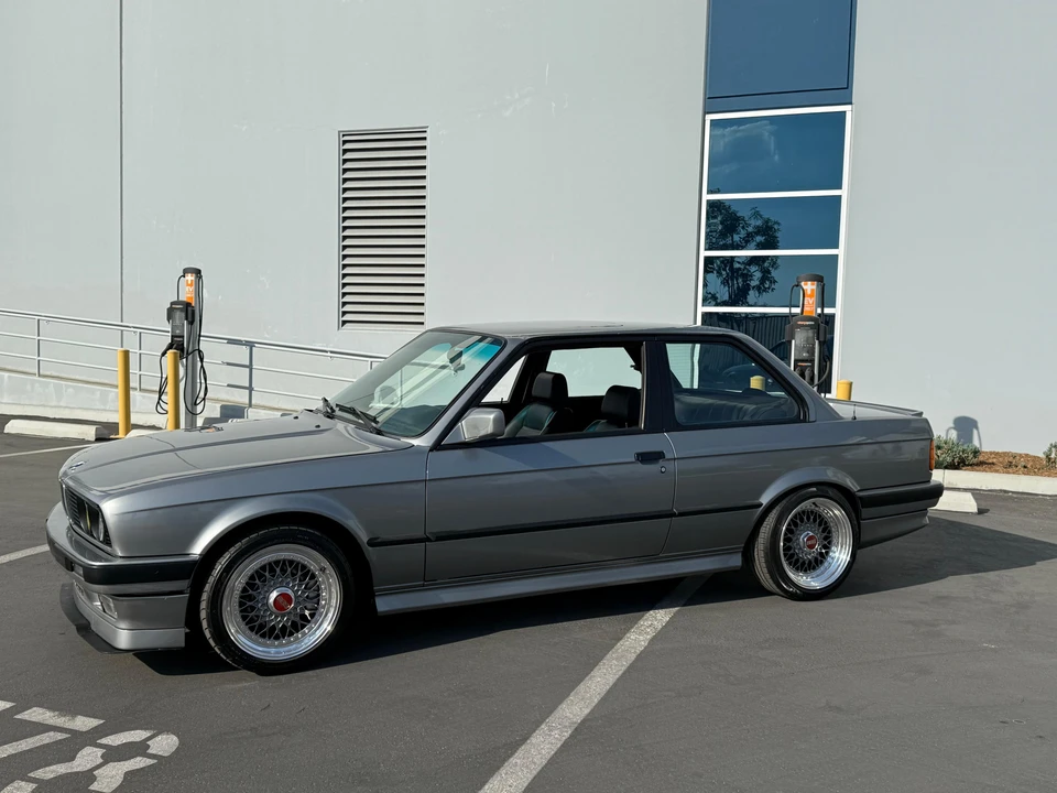 1989 BMW E30 3 Series - Image 10 of 31