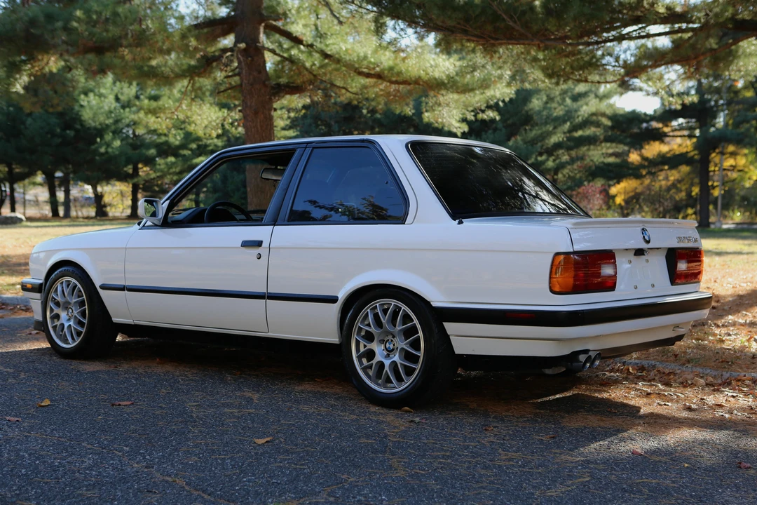 1989 BMW E30 3 Series - Image 11 of 31