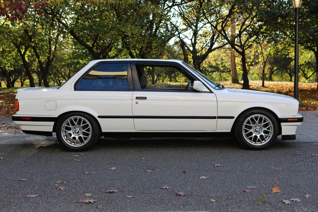1989 BMW E30 3 Series - Image 17 of 31