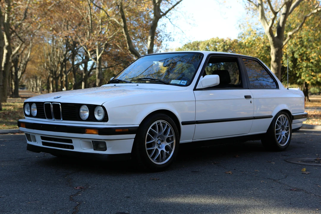 1989 BMW E30 3 Series - Image 7 of 31