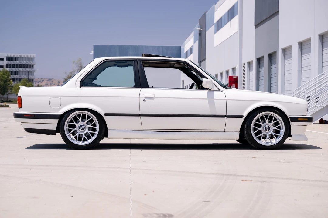 1989 BMW E30 3 Series - Image 3 of 31