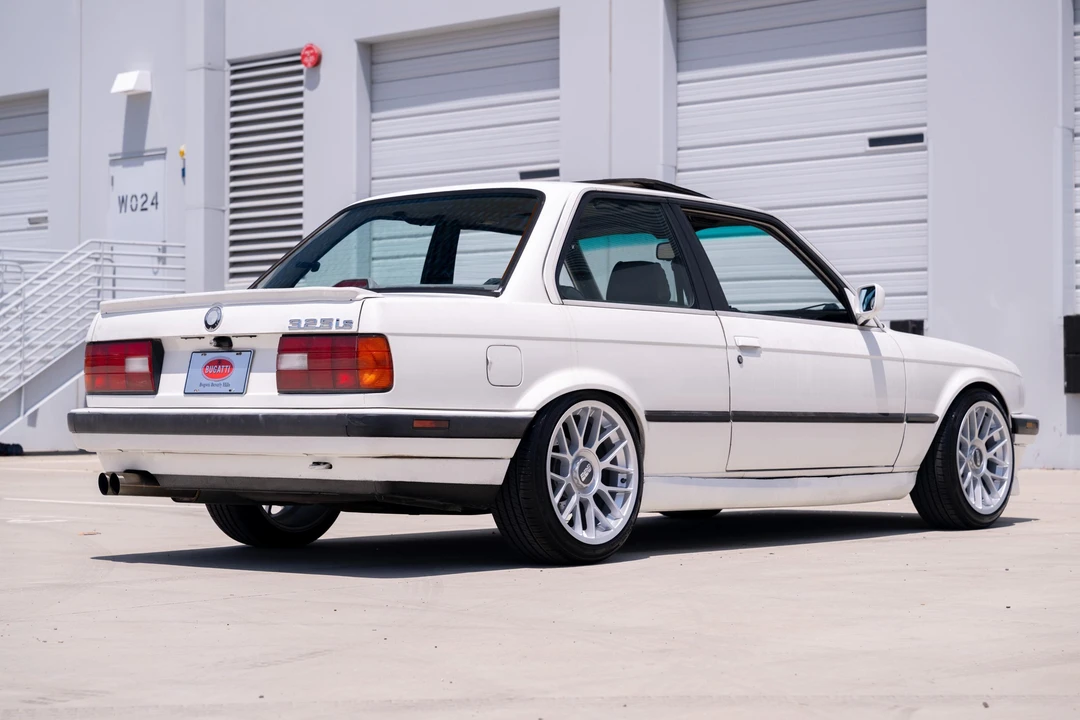 1989 BMW E30 3 Series - Image 11 of 31
